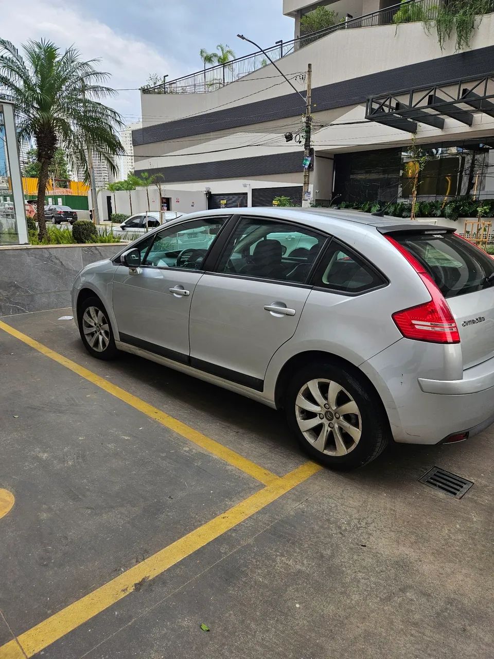 Citroen C4 GLX 1.6 Flex 16V 5P Mec. 2011 - Foto 2
