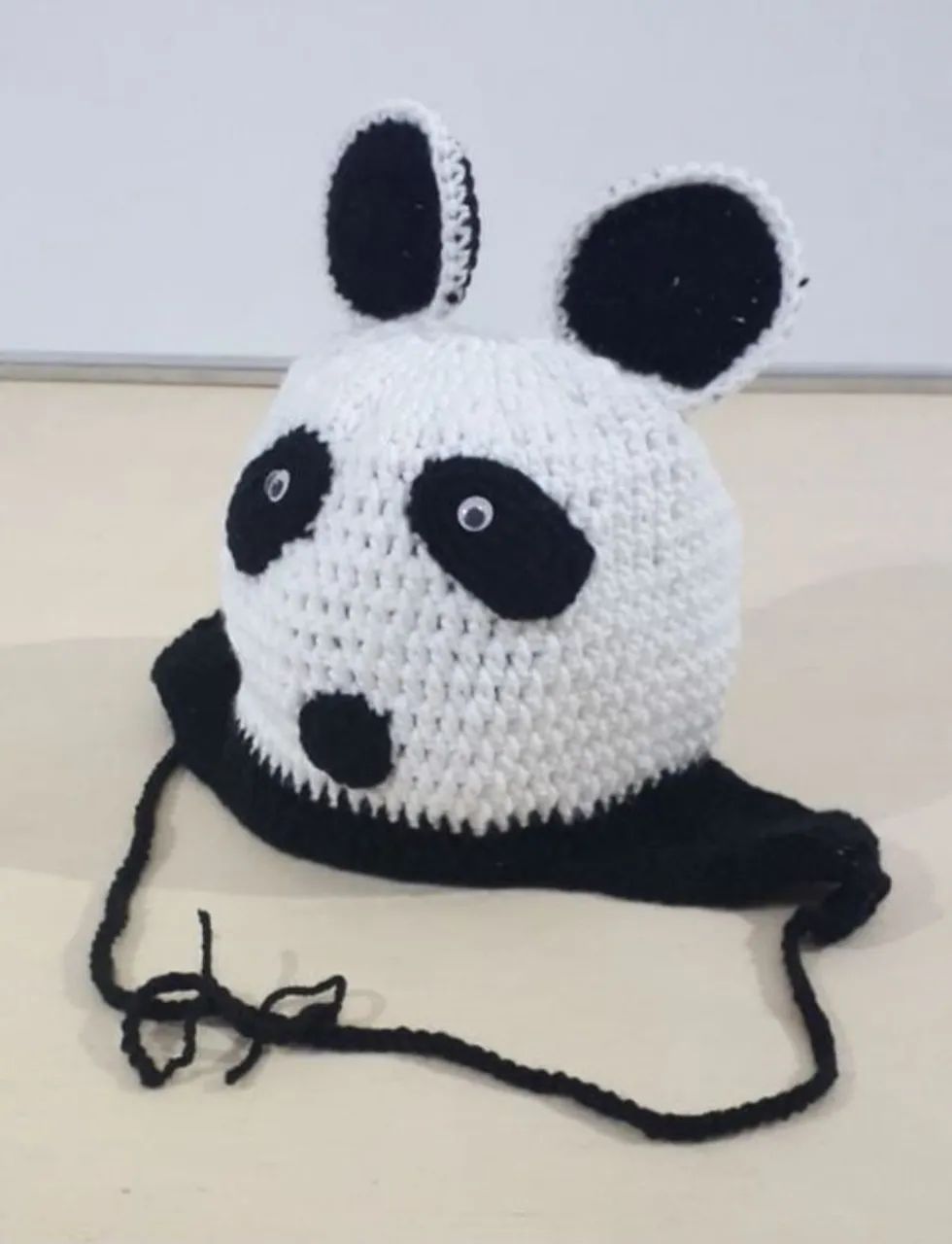 Touca gorro infantil animais preto e branco