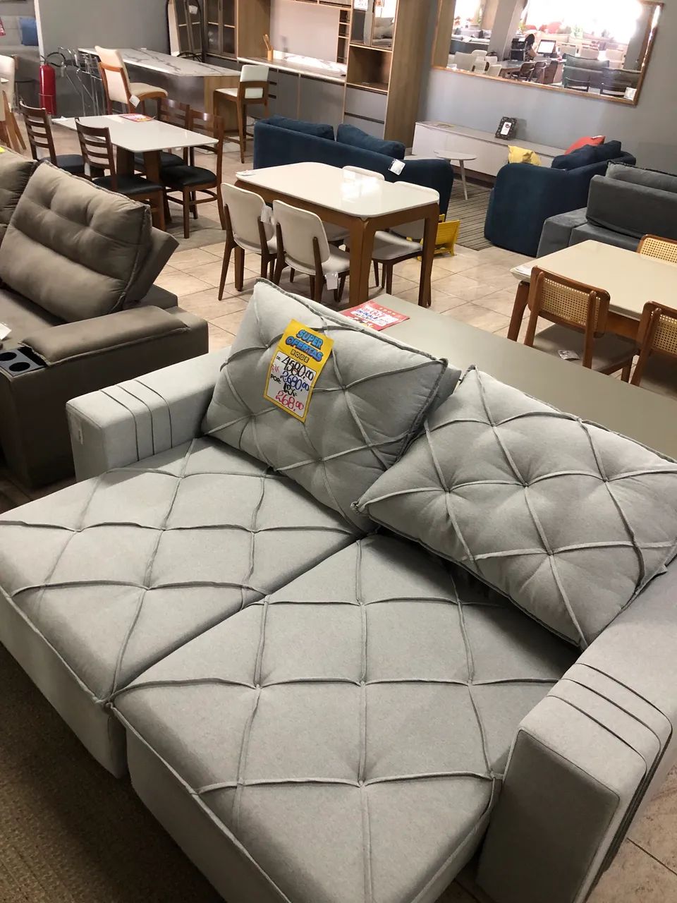 Bota fora e queima de showroom lojas ROGE - Foto 2