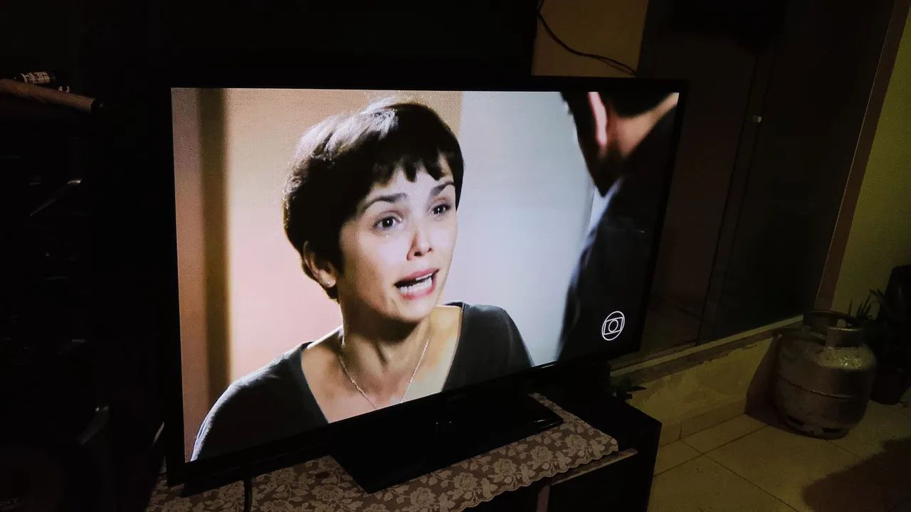 Vendo tv Samsung de plasma de 51 polegadas obs n er smart mais e melhor que essas novas  - Foto 2