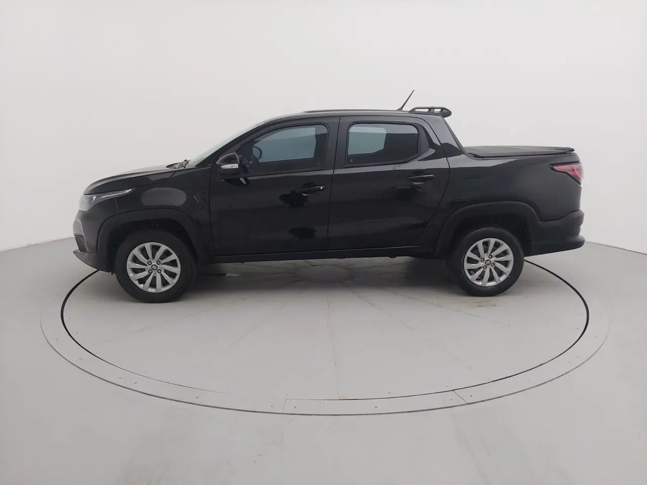 Fiat Strada Freedom 1.3 Flex 8V CD, foto 2 de 18