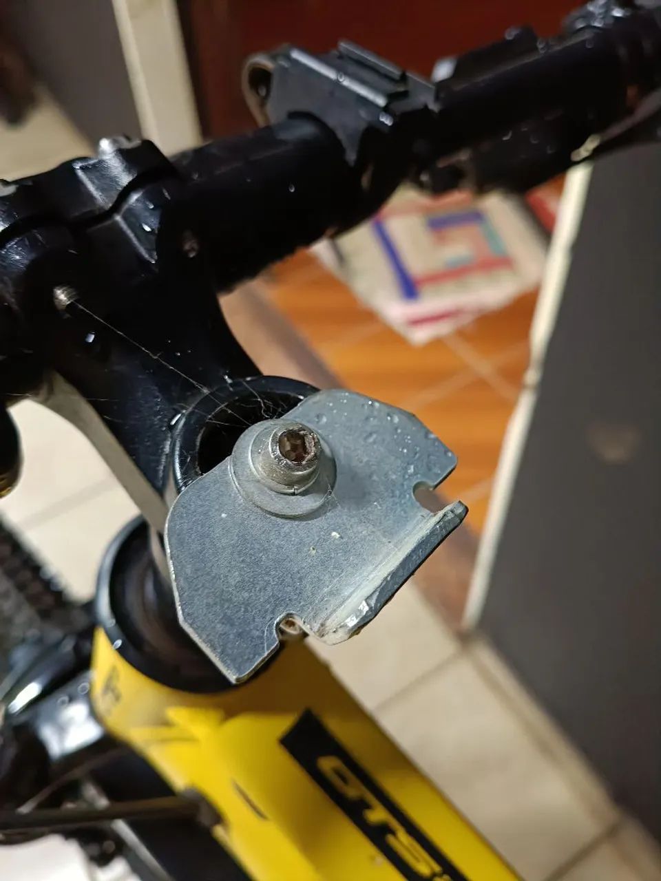 Cadeirinha de bebê para bicicleta  - Foto 5