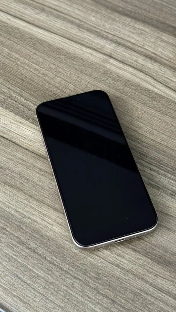 iPhone 16 Pro Max - 256gb - Foto 2
