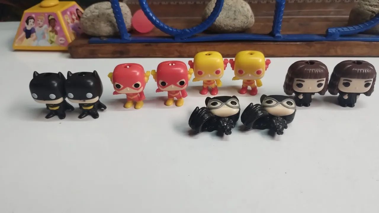 Kinders heróis unidade 