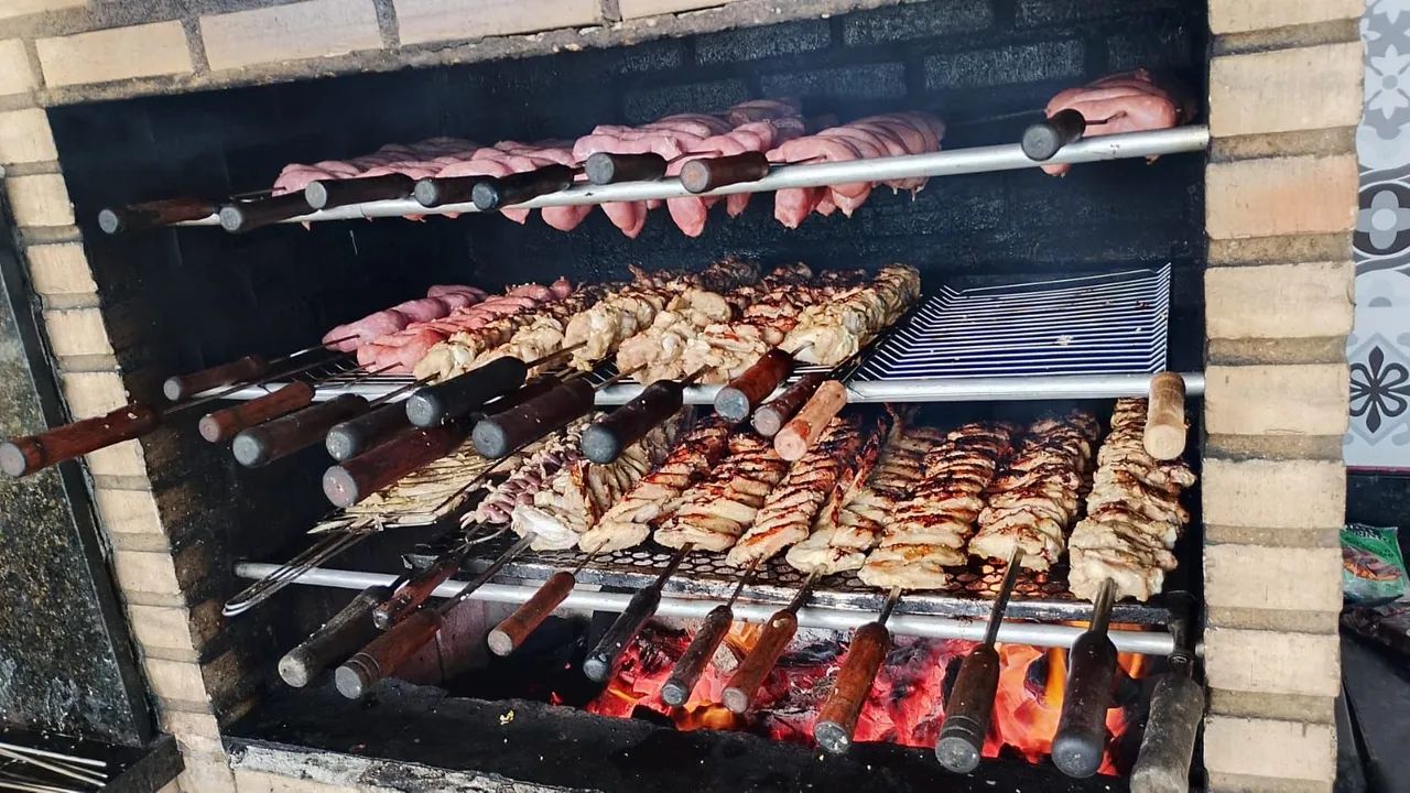 Churrasqueiro em promoção  - Foto 5