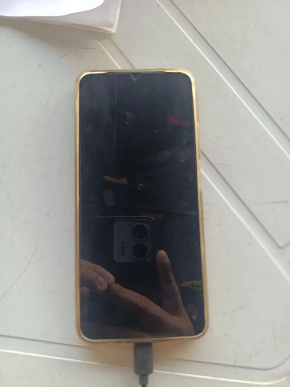 Vendo celular realme c61.