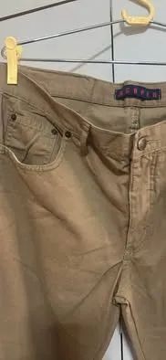 calça jeans Coper, modelo com corte reto e tonalidade marrom/bege TAM B76 44 - Foto 3