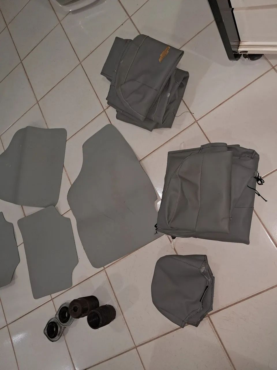 Tapetes e capa de banco corsa - Foto 5