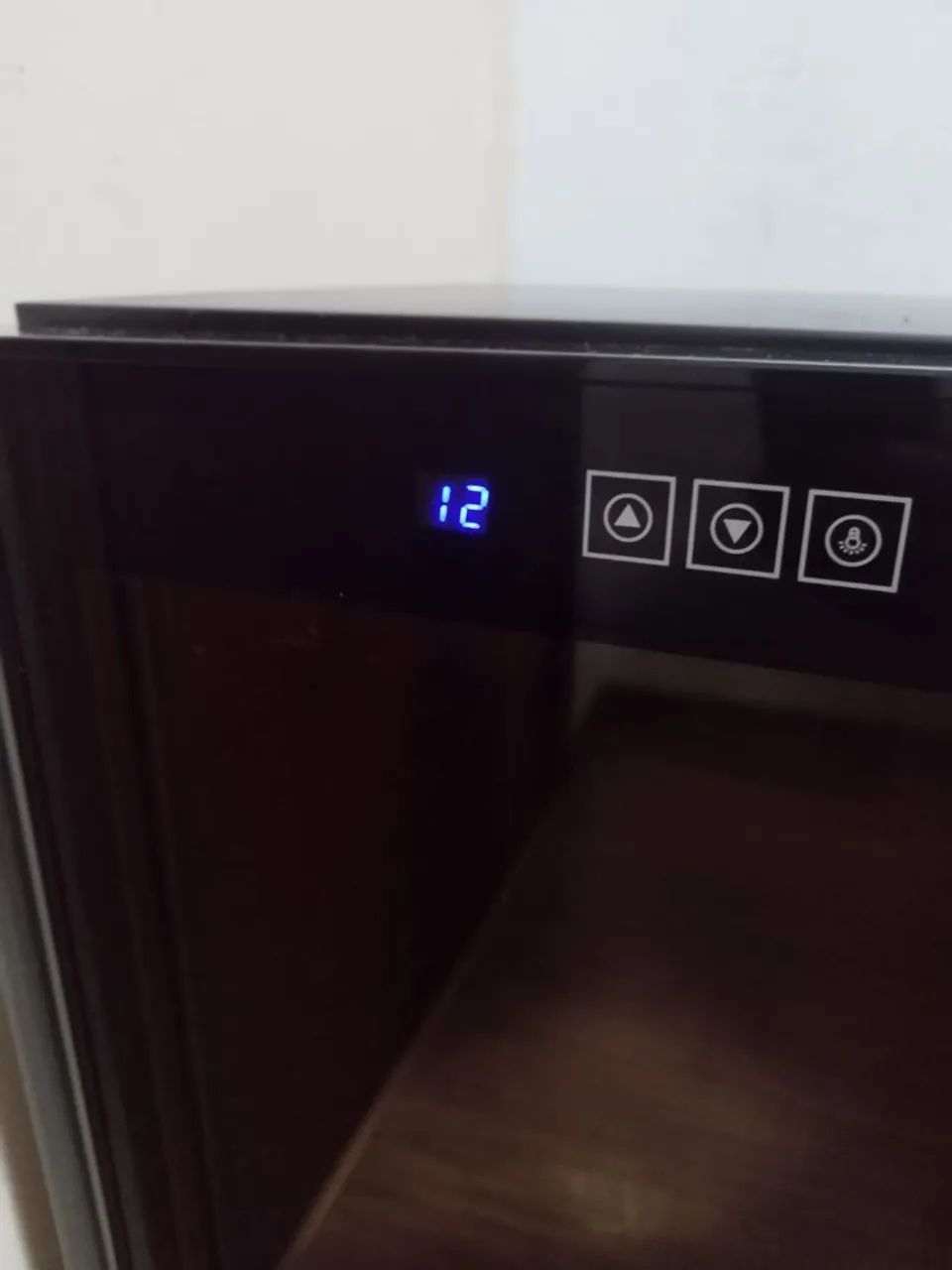 Adega Climatizada Easy cooler 24 garrafas  - Foto 5