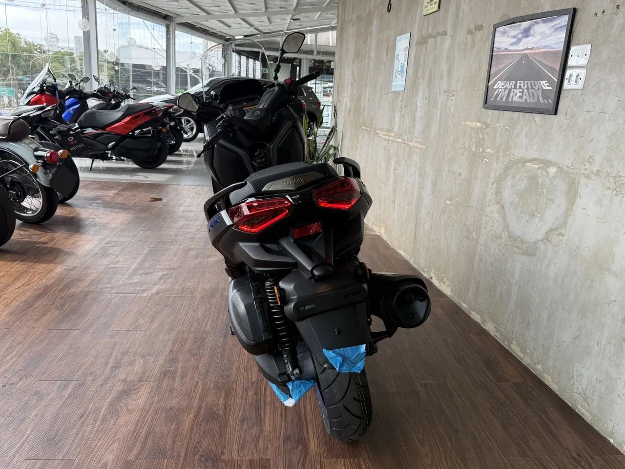 Yamaha Xmax 300 connected abs 2026 - Foto 4