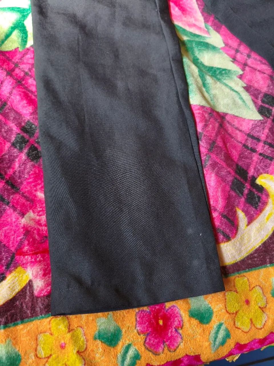 Calça feminina uniforme preta P - Foto 3