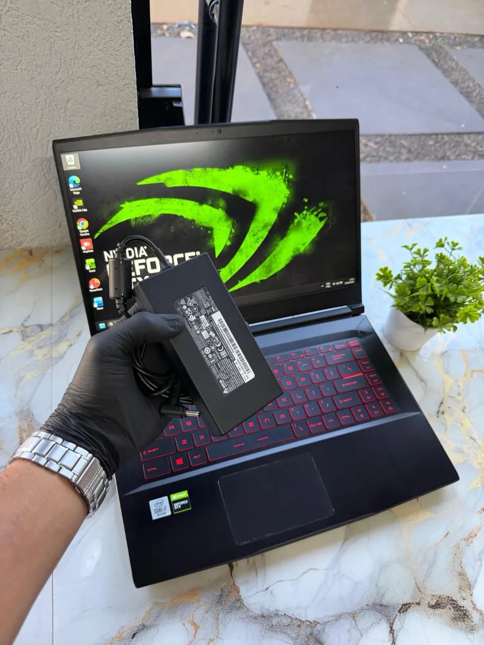 Notebook Gamer MSI i7 GTX 1660ti (COM GARANTIA) - Foto 2