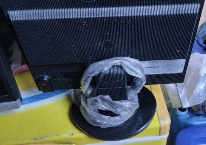 MONITOR LG PRATA SEM FONTE NO ESTADO - Foto 2