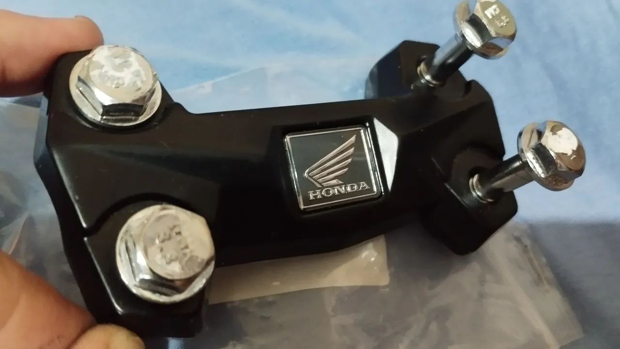 Tampa de guidão cb twister 250f 2022 NOVO original de fábrica Honda  - Foto 5