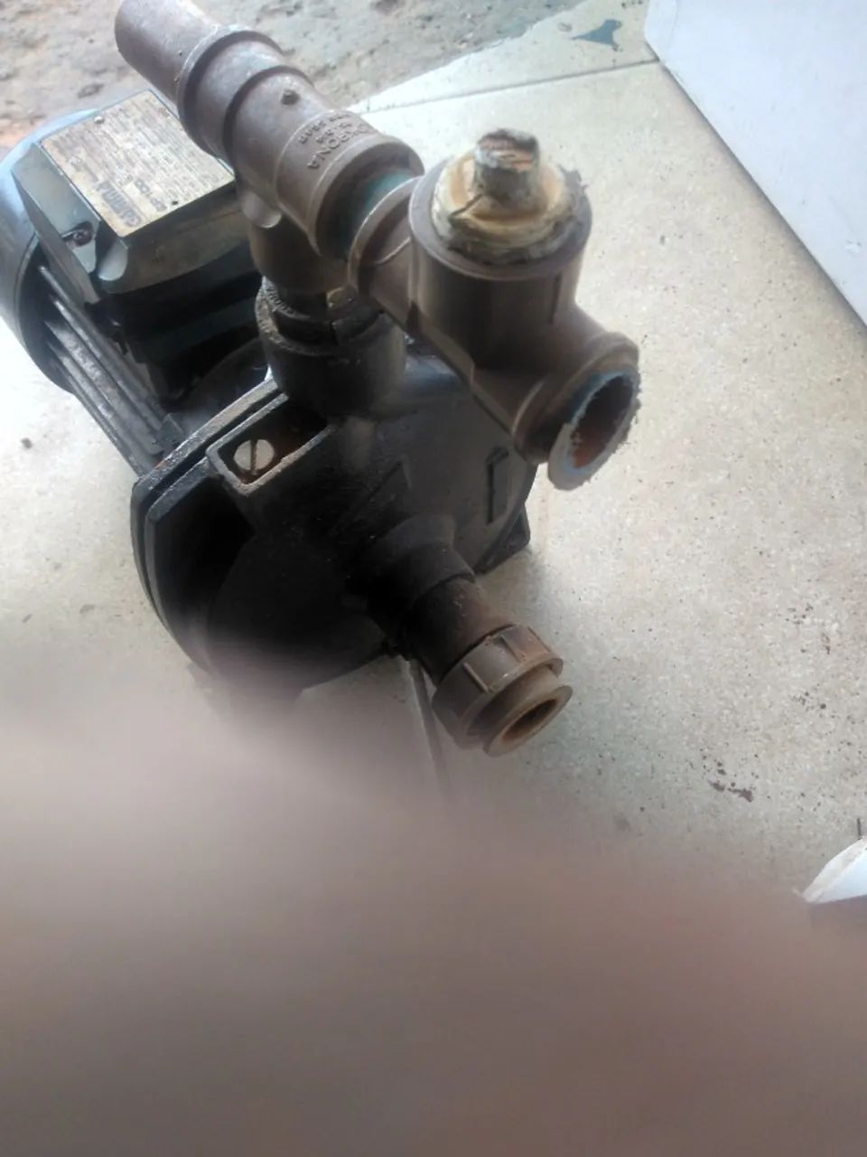 Bomba de água centrífuga 1HP - Foto 2