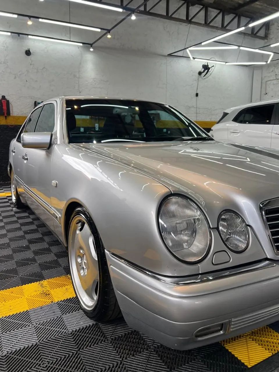 Mercedes-Benz E-320 E-320 1997 - Foto 3