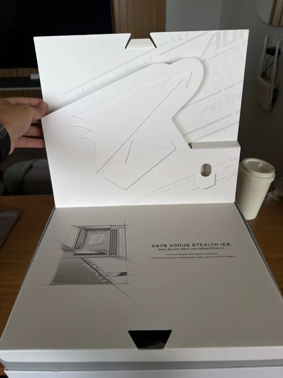 PLACA MÃE X870 AORUS STEALTH ICE  - Foto 3