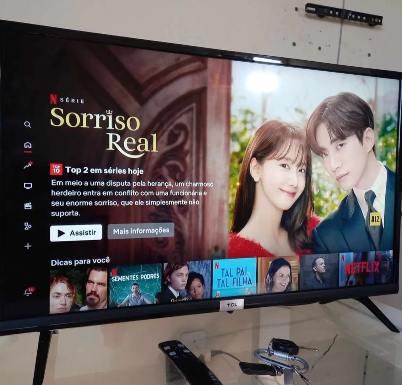 Smart tv 32 polegadas Semi-nova  - Foto 3