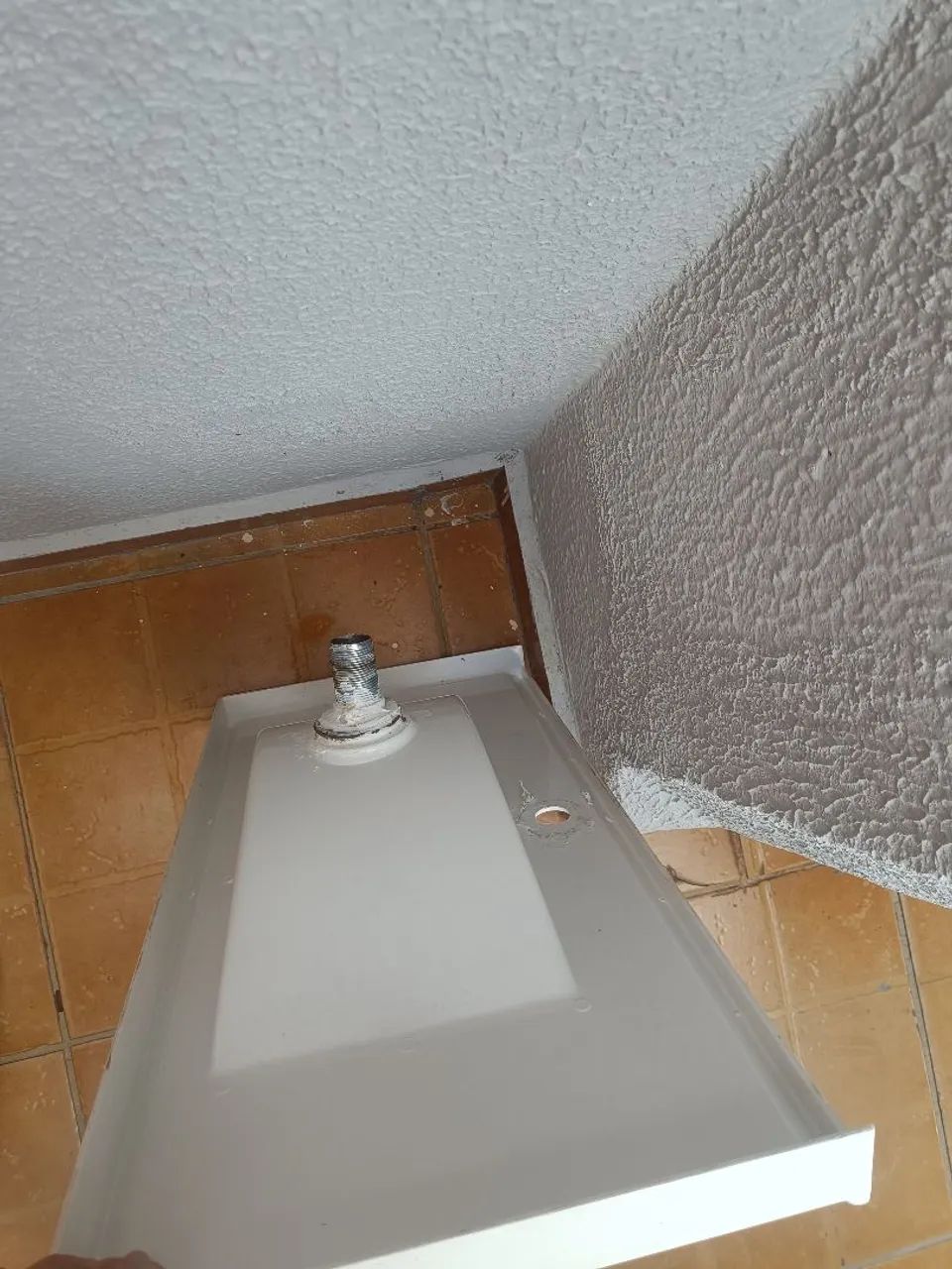 Pia de platico com valvula para banheiro - Foto 3