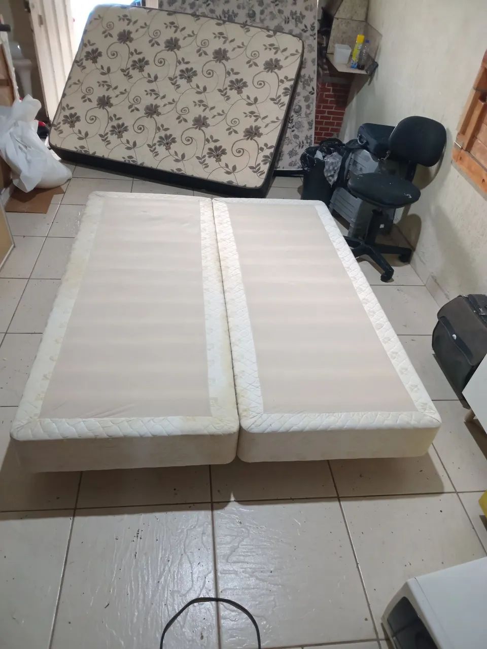 Cama box queen higienizada 158x198 base - Foto 3