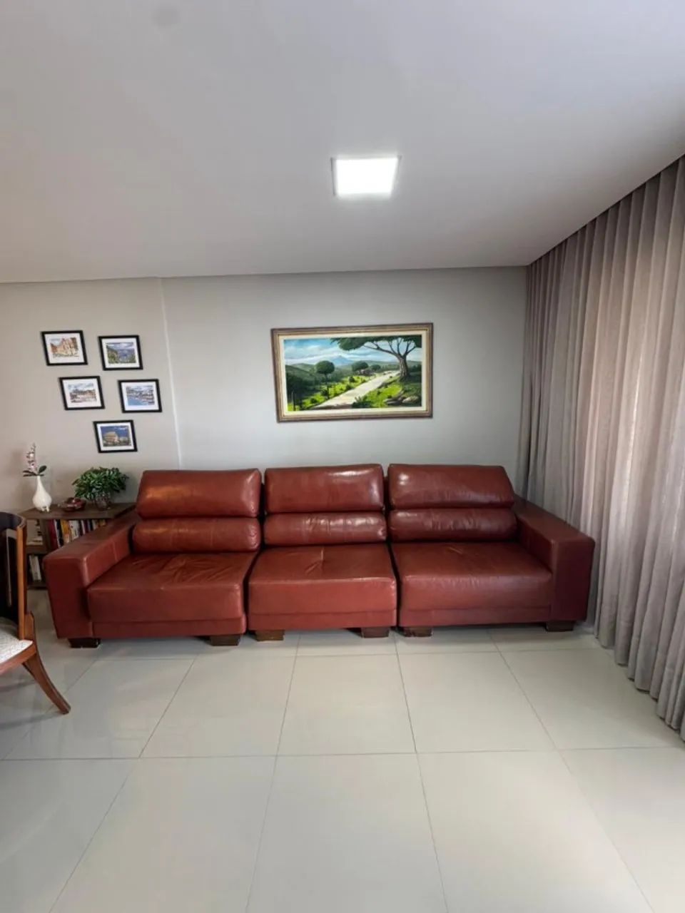 Sofá de Couro Legítimo 3,30m | Reclinável e Retrátil | Oportunidade - Foto 2