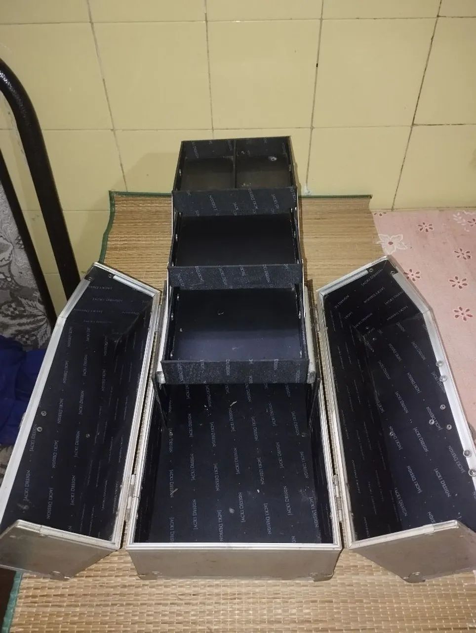 Maleta de maquiagem 