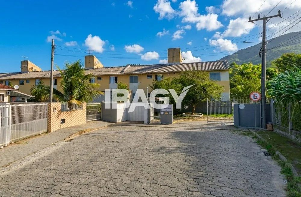 Excelente Apartamento 2 dormitório(s) em Fundos - Biguaçu