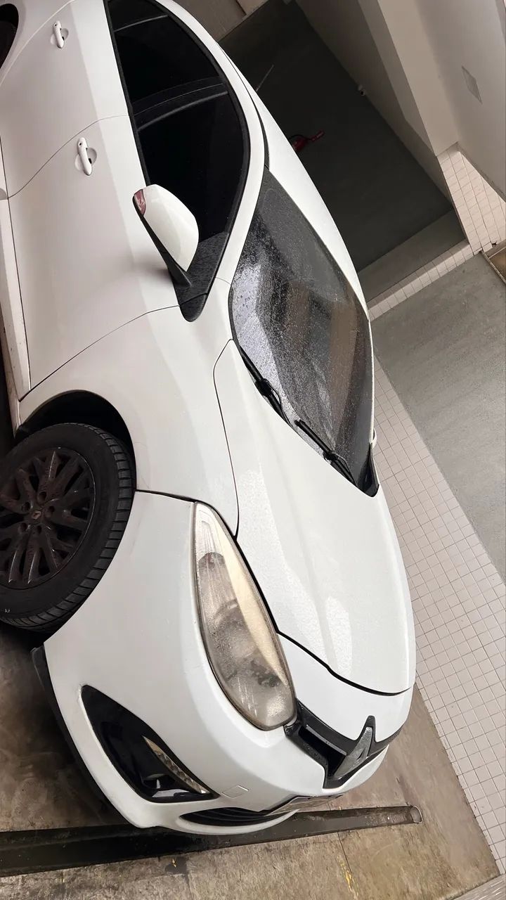 Renault Fluence FLUENCE Sed. Dynamique 2.0 16V FLEX Mec. 2015