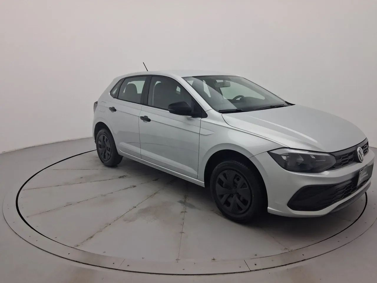 Volkswagen Polo Track 1.0 Flex 12V 5p, foto 7 de 18