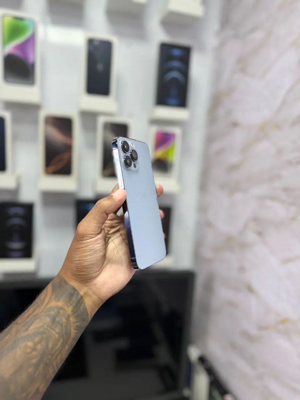 IPHONE 13 PRO AZUL<br>R$ 2.650,00 - Foto 2