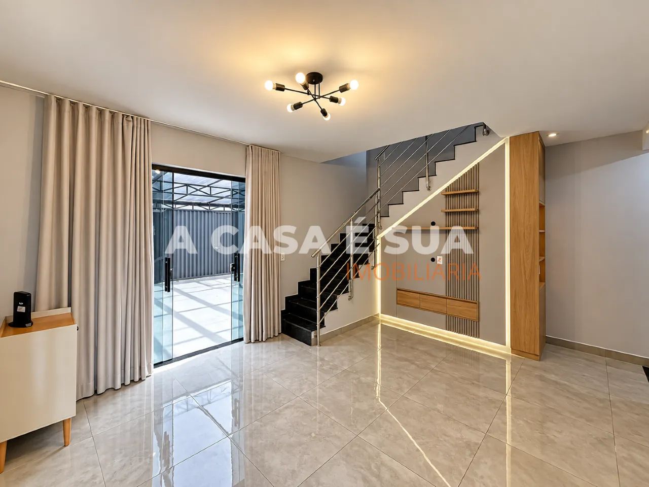 CASA PARA ALUGUEL COM 3 QUARTOS, SUÍTE, ÁREA GOURMET E HIDROMASSAGEM - Foto 2
