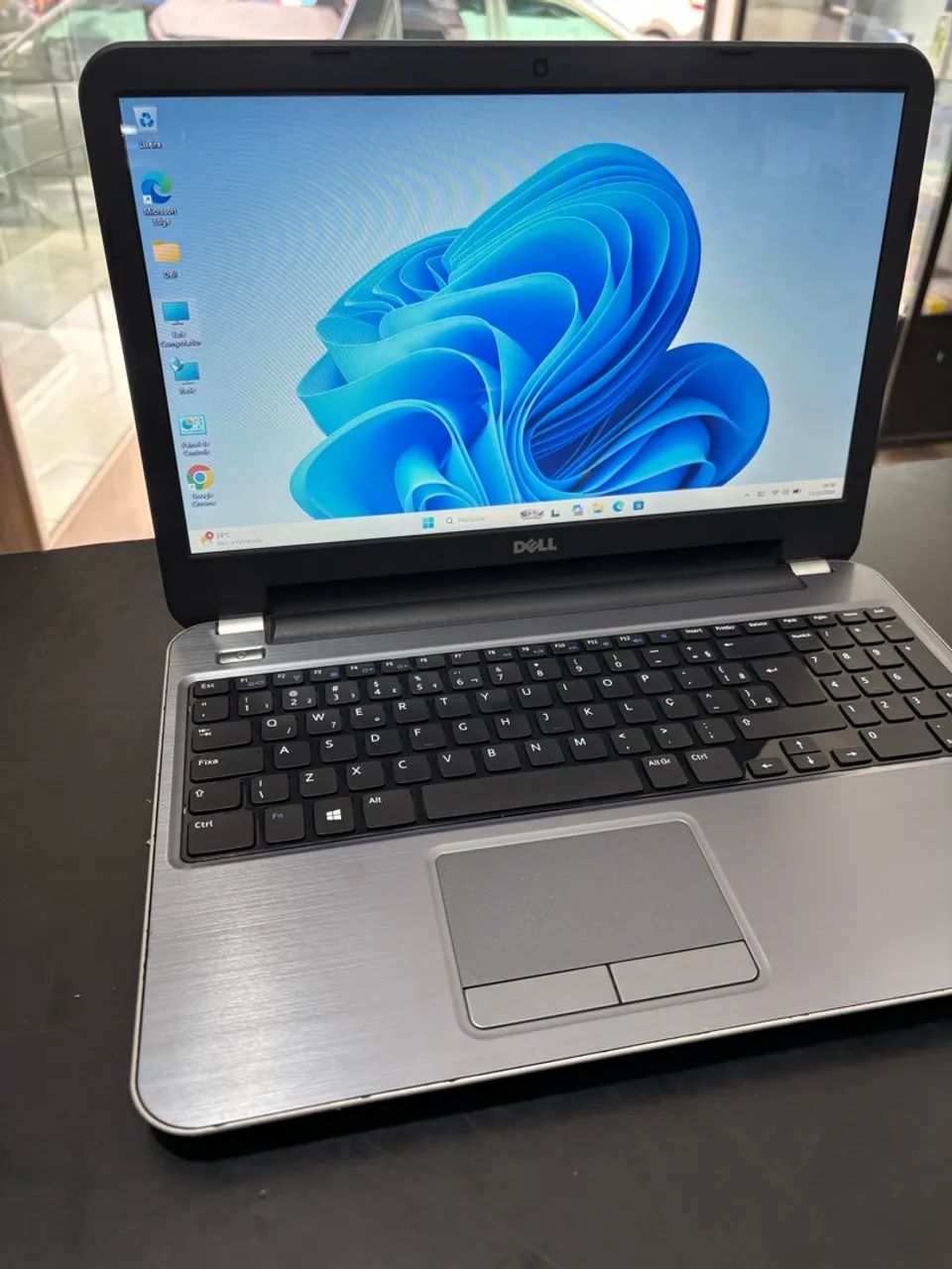 Notebook Dell P28F Core I7  - Foto 4