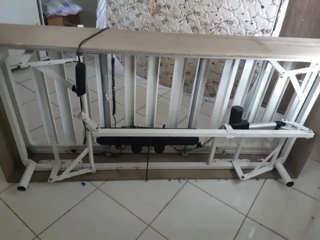 Cama Hospitalar Motorizada  - Foto 2