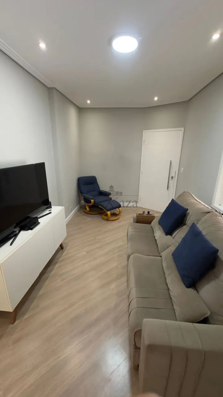 Casa/ Padrão Cidade Morumbi 3 Dormitórios 90m²