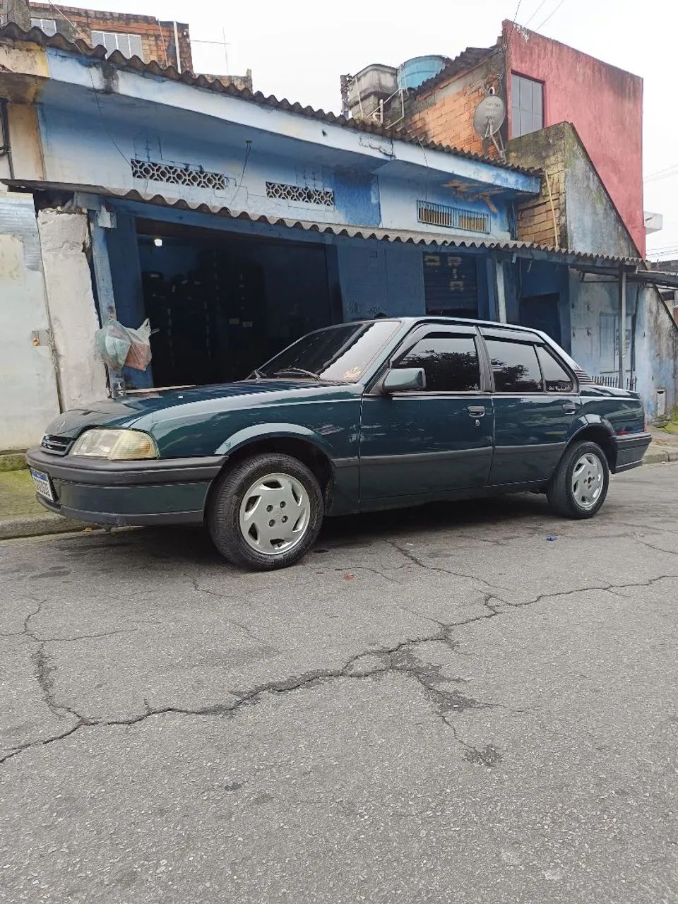 Chevrolet Monza GL 2.0 Efi/sl/l/650/club/barc.2e4p (álcool) 1996