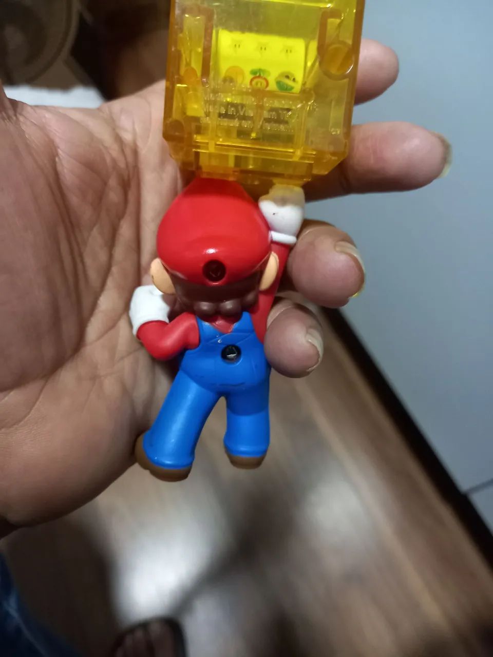 BONECO MARIO COM CUBO AMARELO MAC DONALDS  - Foto 4