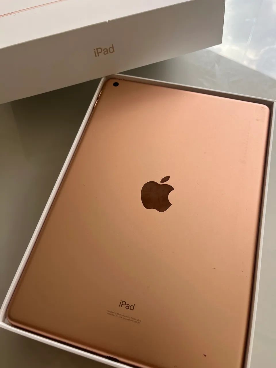 Ipad Apple 8 geração 32Gb Gold - Foto 3
