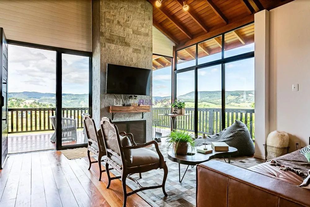 Casa de Alto Padrão com 4 Dormitórios em Rancho Queimado - Foto 5