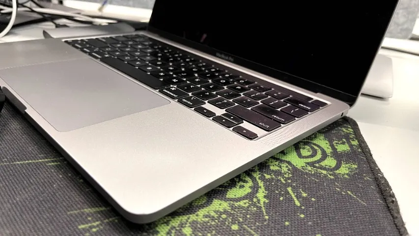 MacBook Air(8GB/256GB 2017年)13インチ Amazon.co.jp: 【整備済み品】Apple MacBook Air 2017(13インチAir,8GB