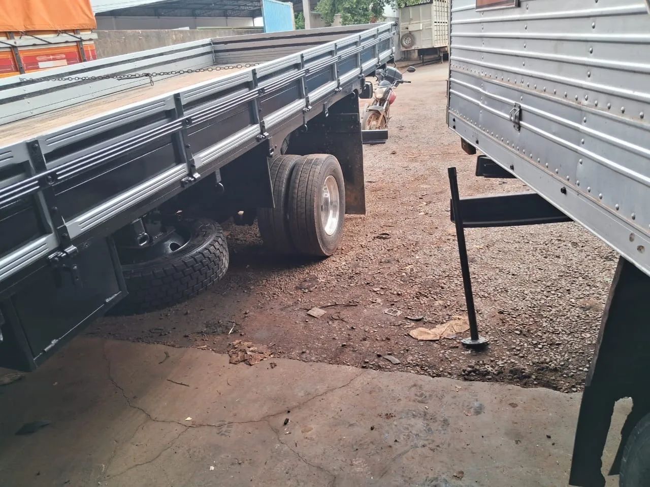 Ford cargo 815s - Foto 5