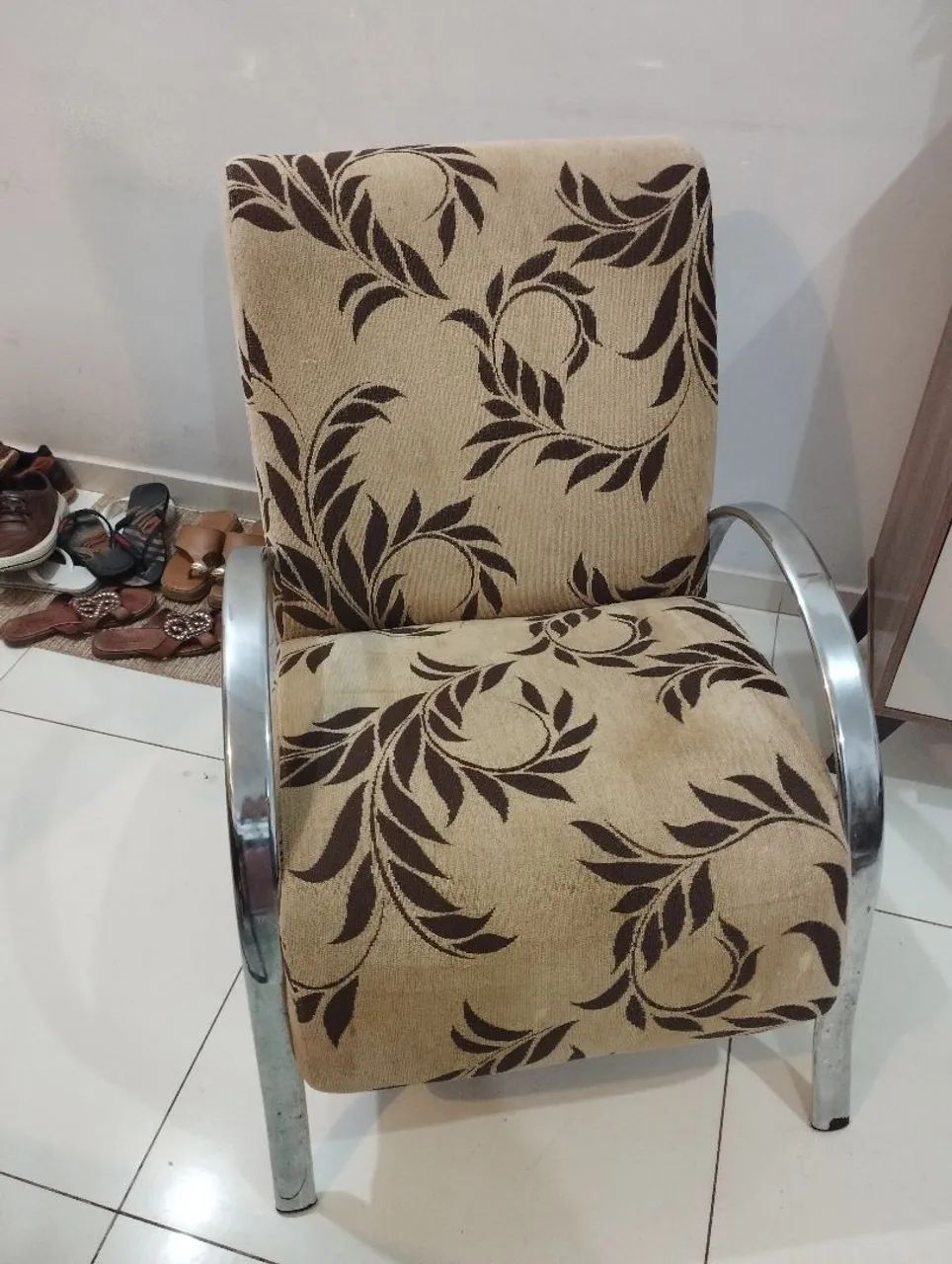 Vendo 2 duas Poltronas de Sala  - Foto 2