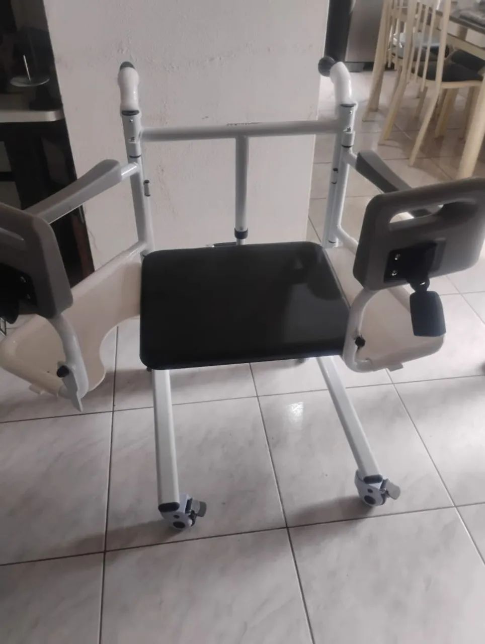 Cadeira de transferência . - Foto 4