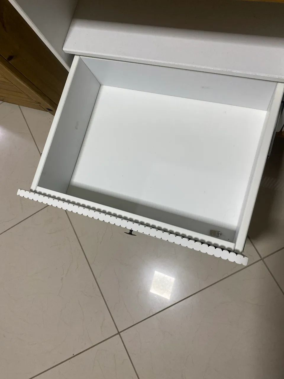 Rack para TV até 75 Polegadas MDF 160cm Pés em Madeira Maciça - Foto 3