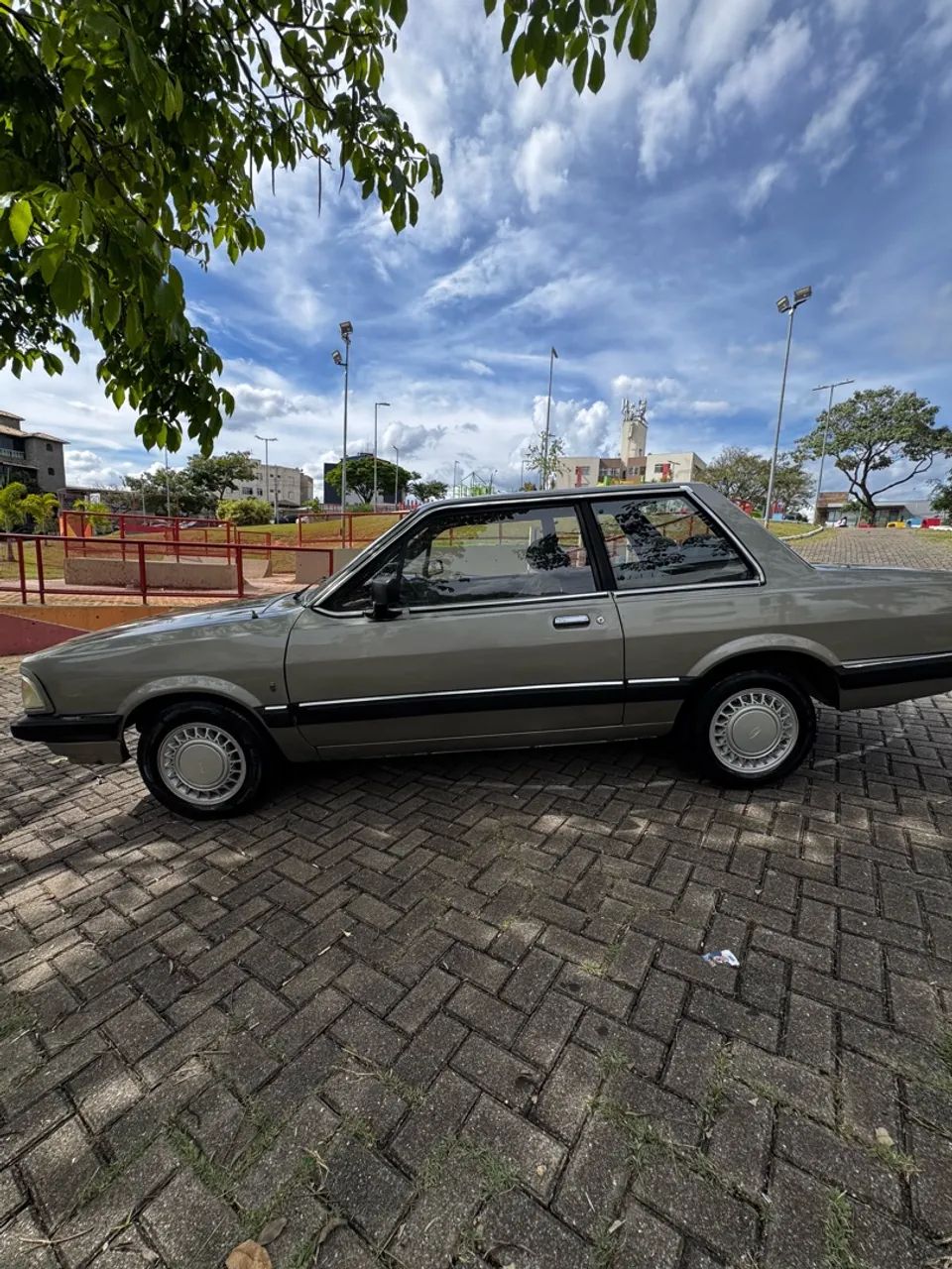 Ford Del Rey Del Rey Ghia 1.8 / 1.6 2p e 4p 1990