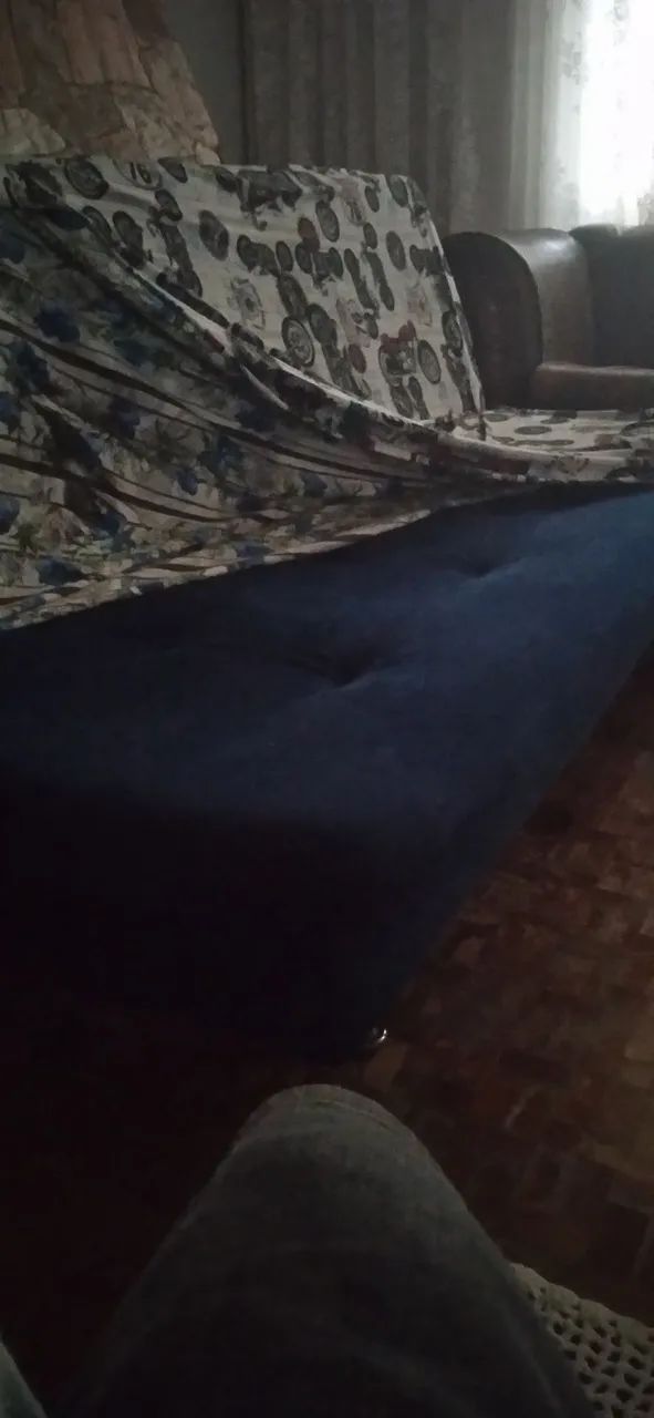 Sofá-Cama Azul Royal Lindo! - Foto 3