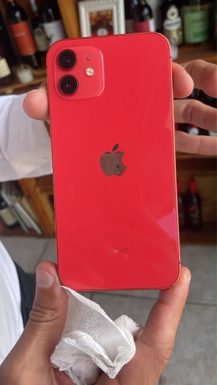 IPhone 12 Red 128GB - Foto 2