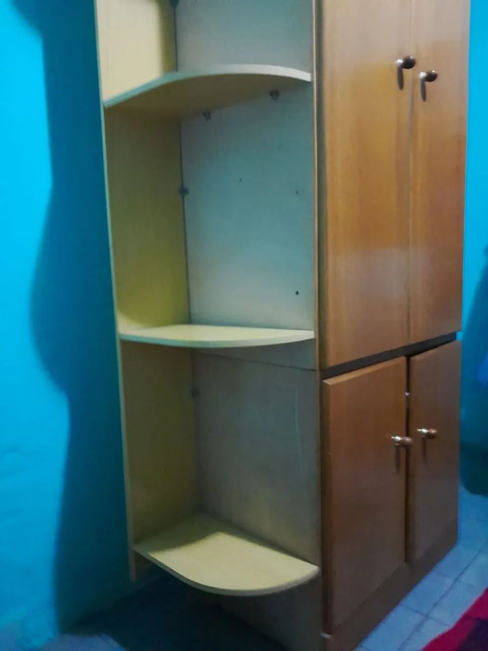 Guarda roupa de madeira - usado  - Foto 2