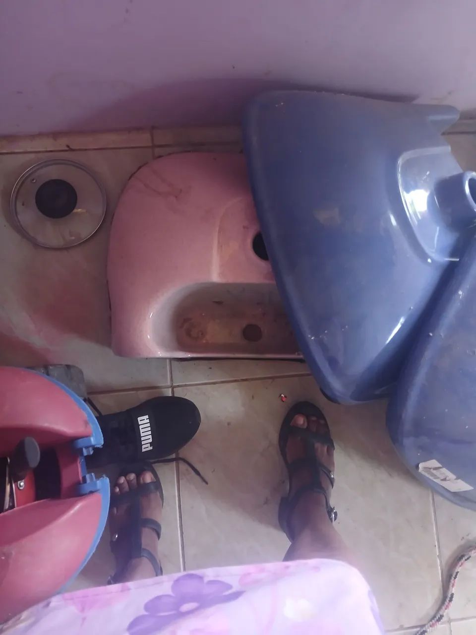 Vendo 2 pias de banheiro - Foto 2