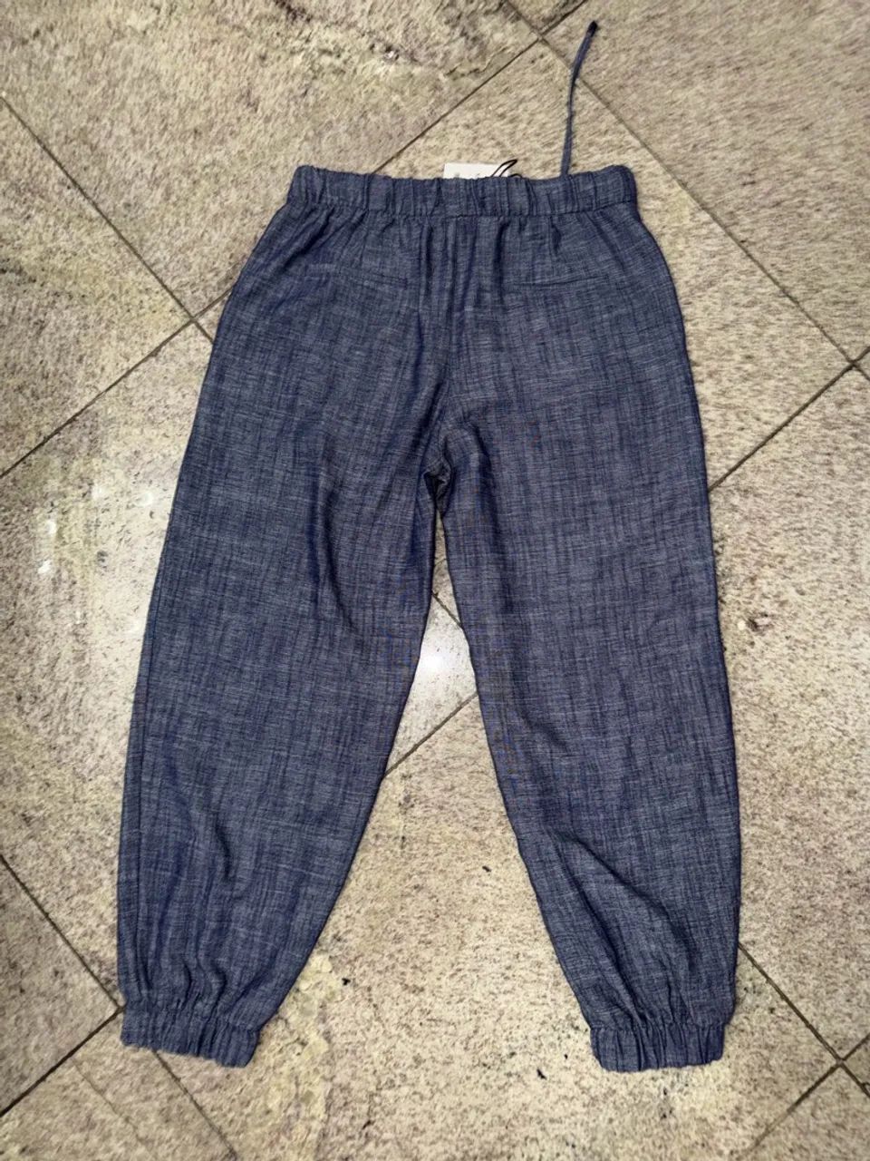 Calça Jogger com Punho da Zara - Foto 4