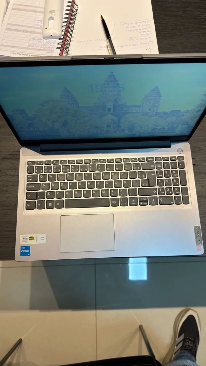 Notebook Lenovo  - Foto 2